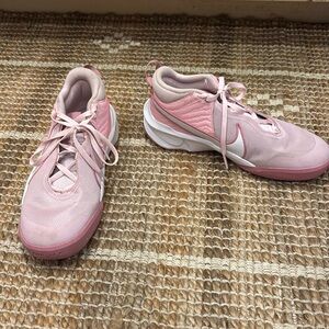 Girls Nike youth basketball shoes
